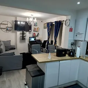 https://garswood-road-house.hotelsin-chester.com