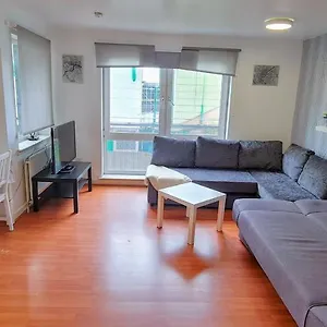 https://modern-spacious-3-bedroom-city-centre-apartment-free.edinburghhotelsuk.org