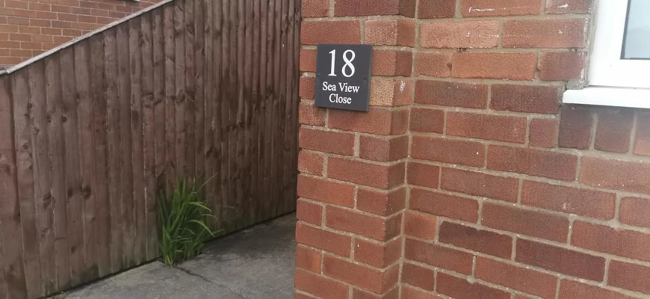 18 Sea View Close Scarborough